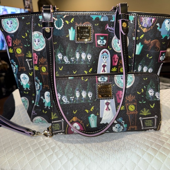 Dooney & Bourke 2018 Haunted Mansion Tote and Wallet Set - Picture 3 of 16